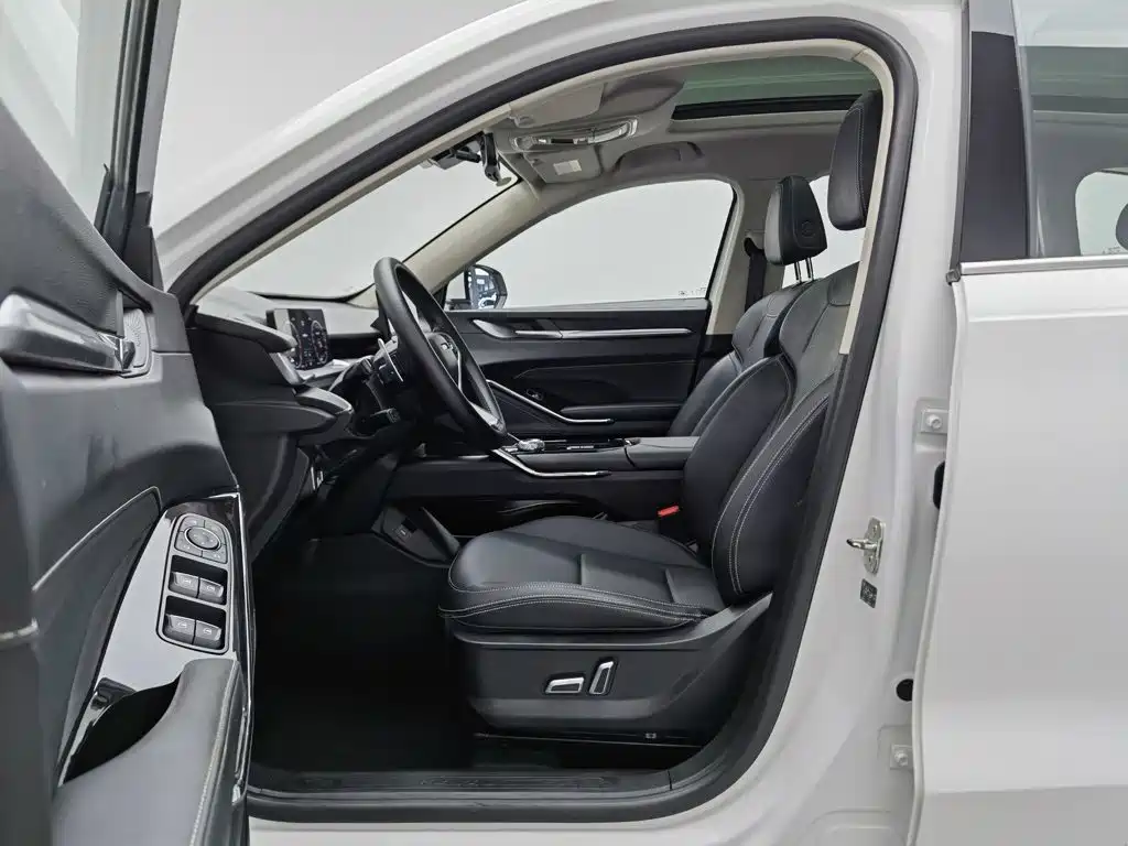 Haval H6 2023 — фото 10