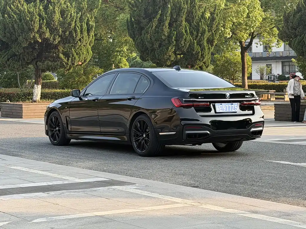 BMW 7 Series 2019 — фото 4