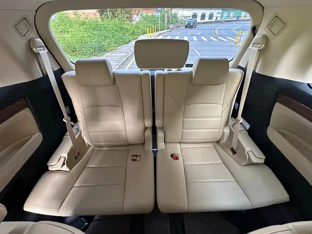 Toyota Alphard 2018 — фото 19