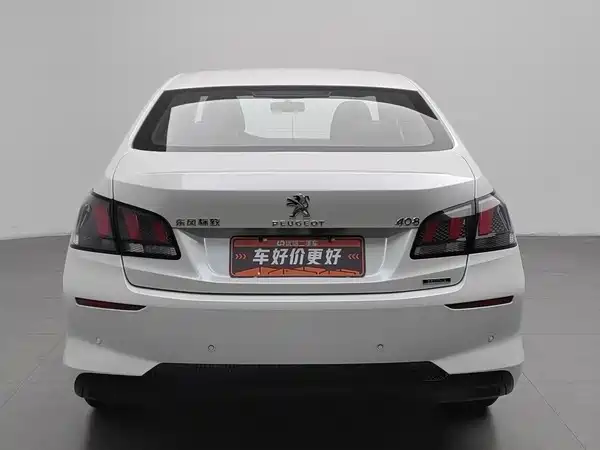 Peugeot 408 2022