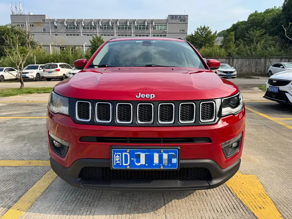 Jeep Compass 2017 — фото 2