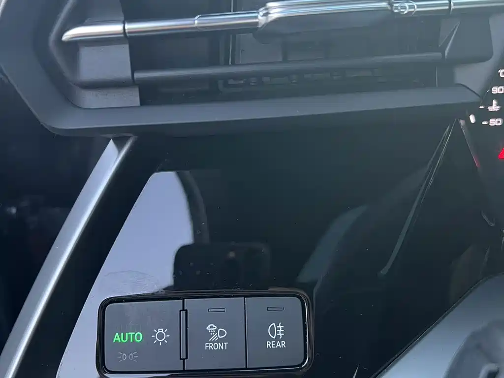 Audi A3 2023 — фото 14