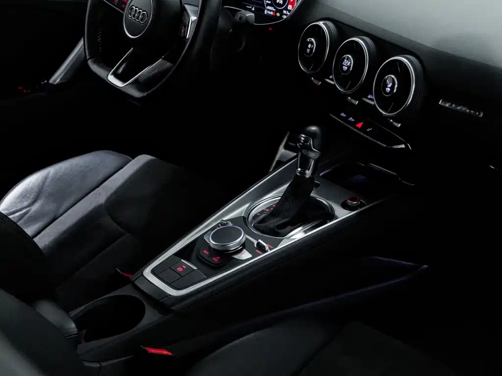 Audi TT 2017 — фото 6