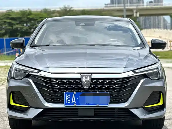Roewe i6 MAX 2020