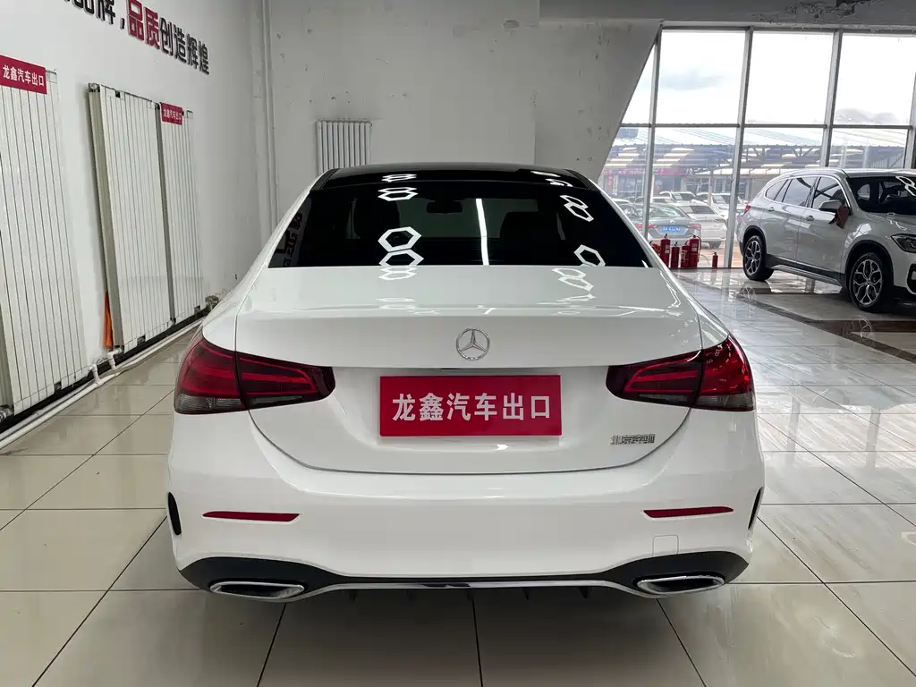 Mercedes-Benz A-Class 2022 — фото 4