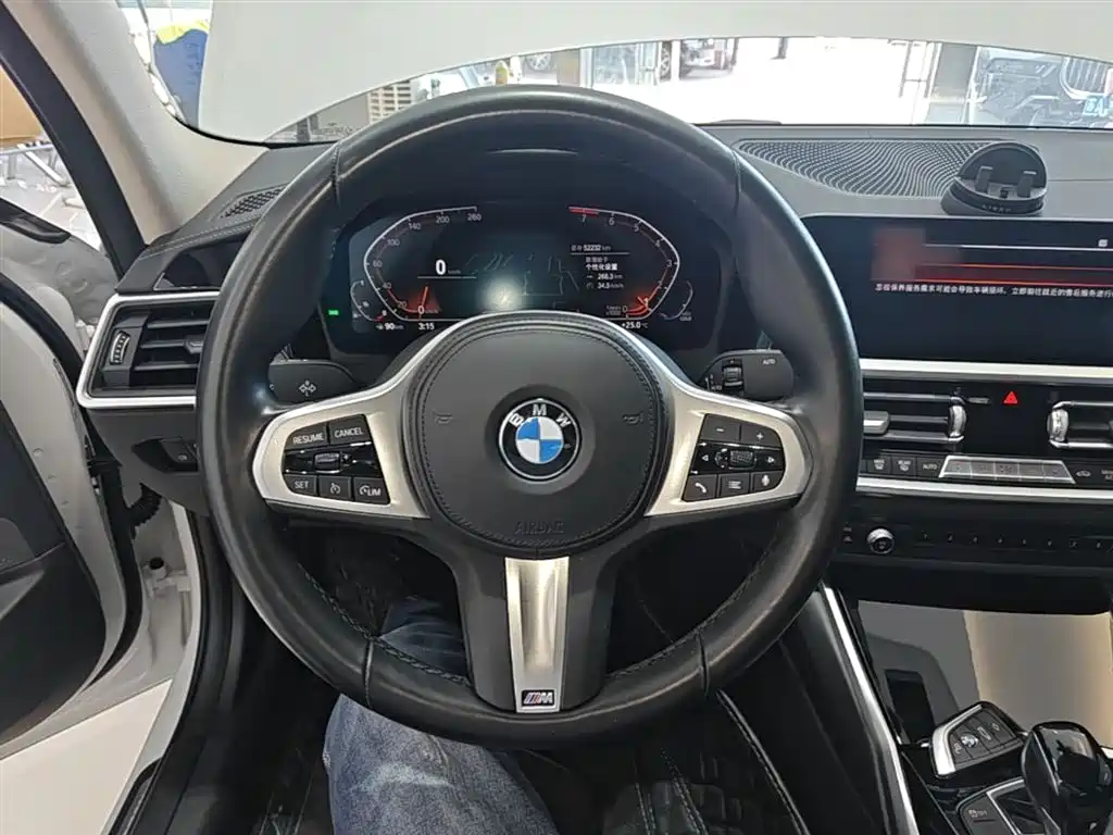 BMW 3 Series 2022 — фото 11