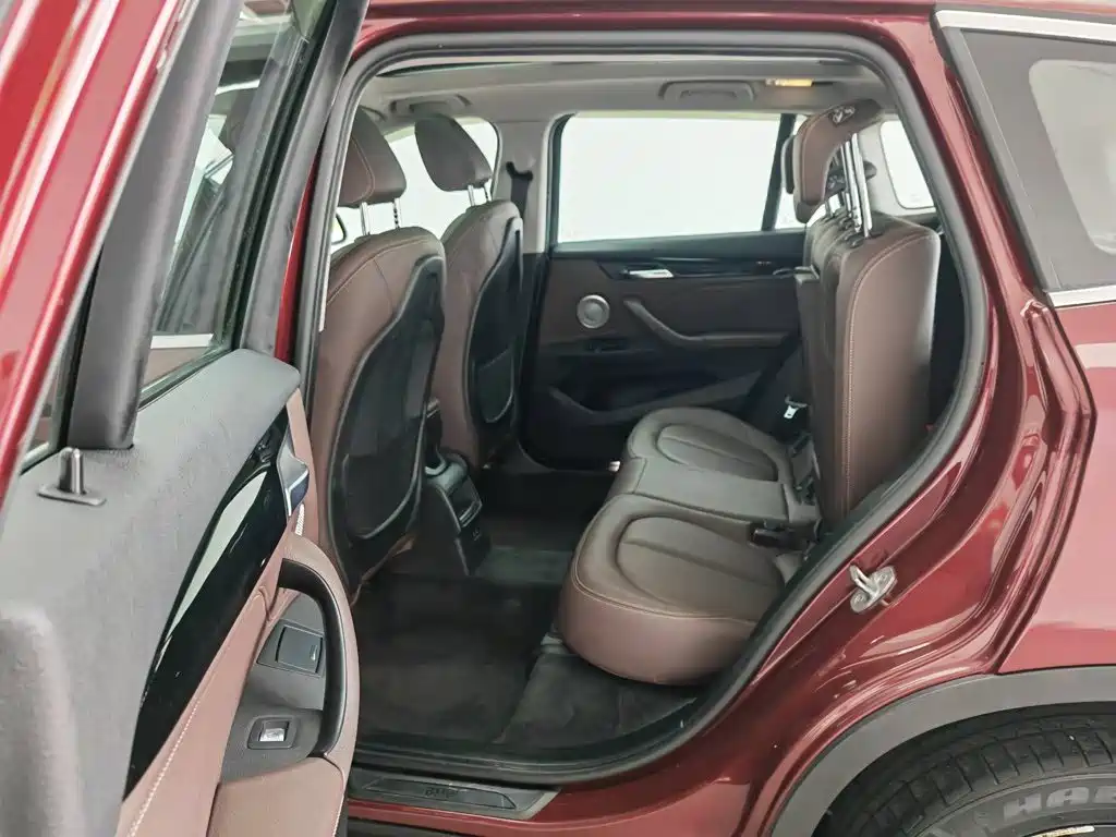 BMW X1 2021 — фото 15