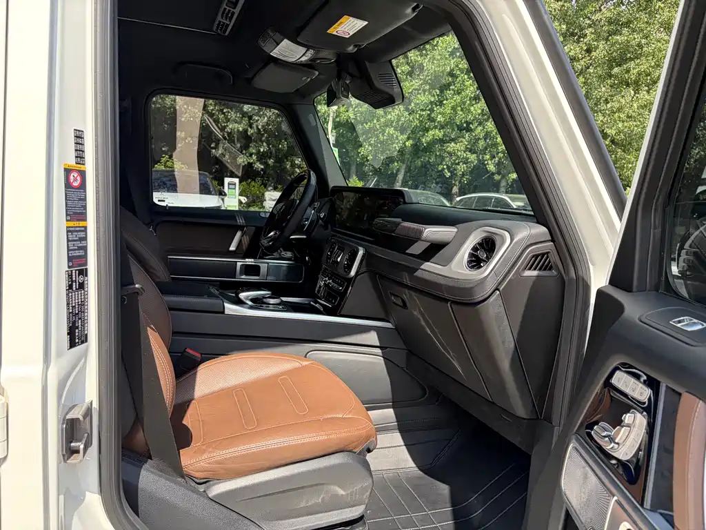 Mercedes-Benz G-Class 2021 — фото 16