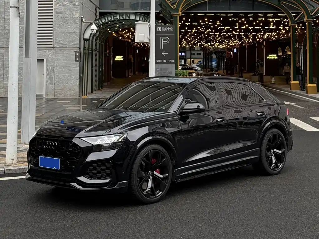 Audi RS Q8 2021