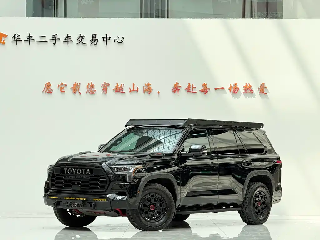 Toyota Sequoia 2025 — фото 1