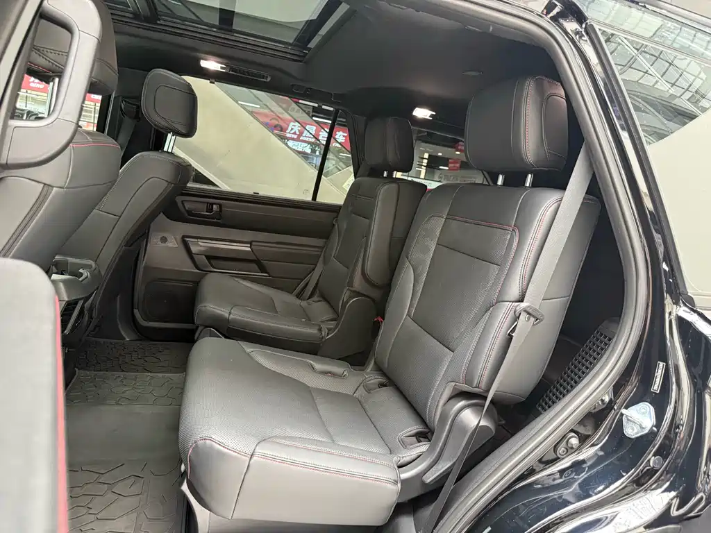 Toyota Sequoia 2025 — фото 17