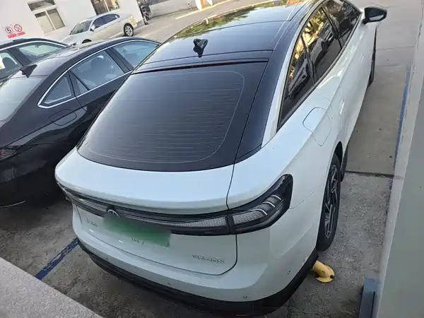 Volkswagen ID.7 VIZZION 2025