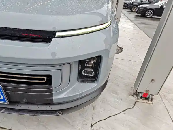 Geely ICON 2021