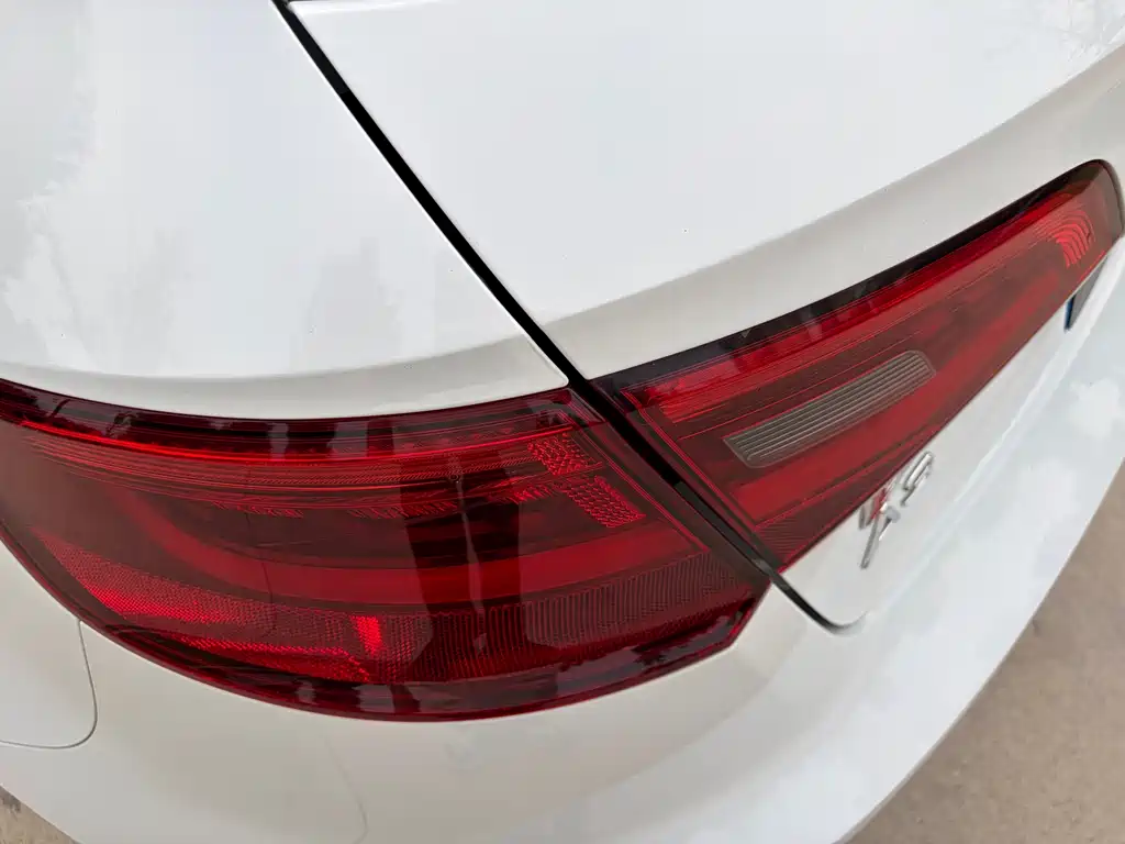 Audi A3 2017 — фото 12