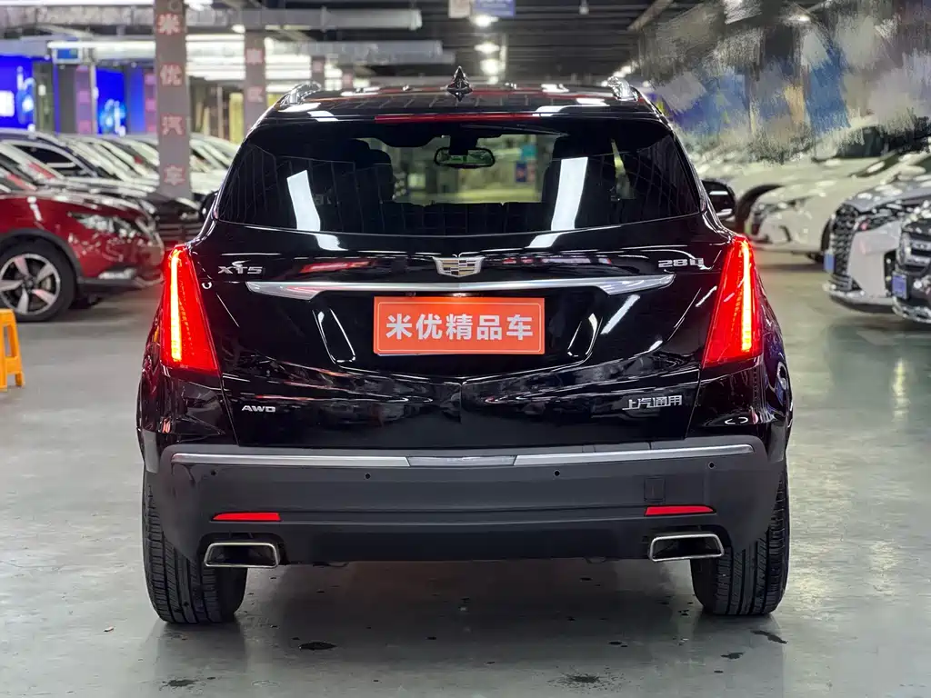 Cadillac XT5 2018 — фото 4