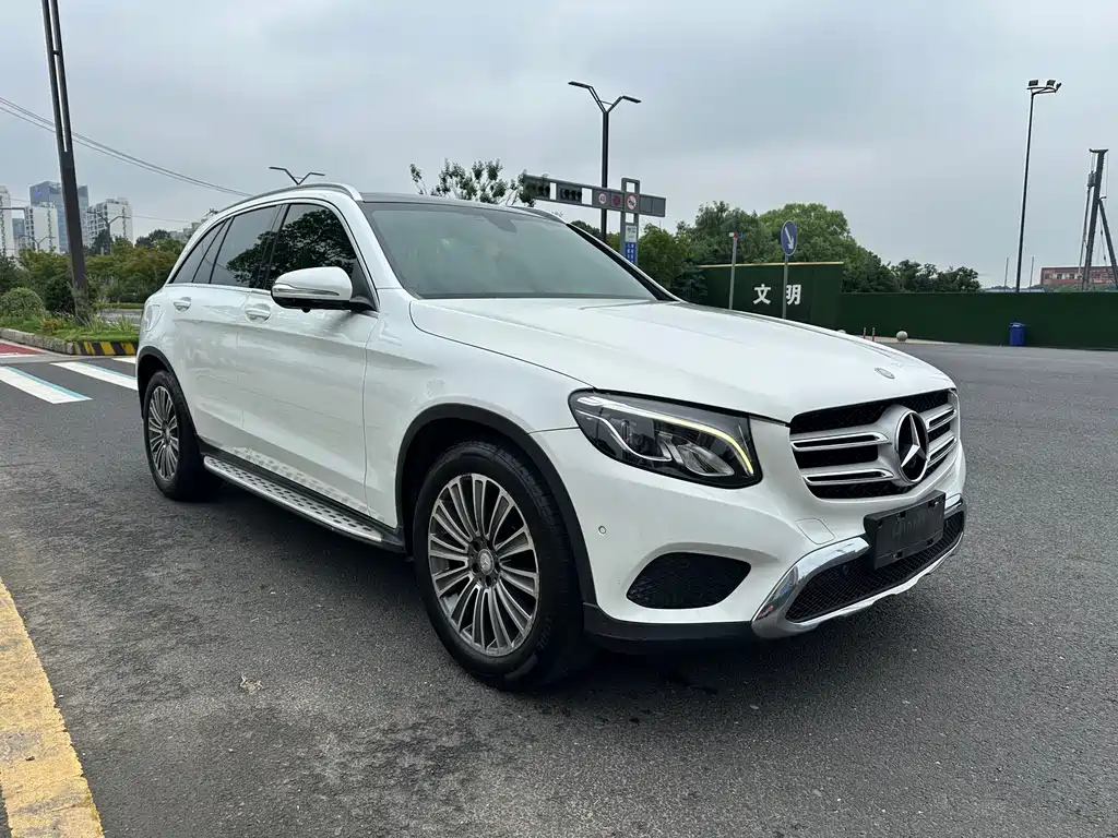 Mercedes-Benz GLC 2016 — фото 3