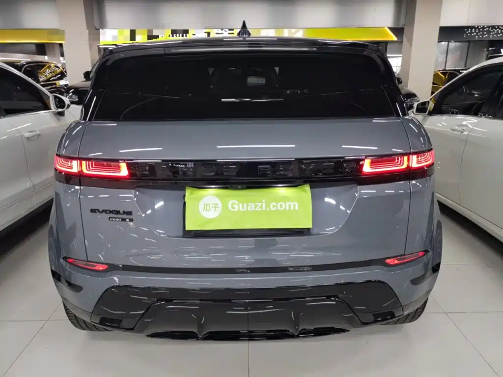 Land Rover Evoque 2021