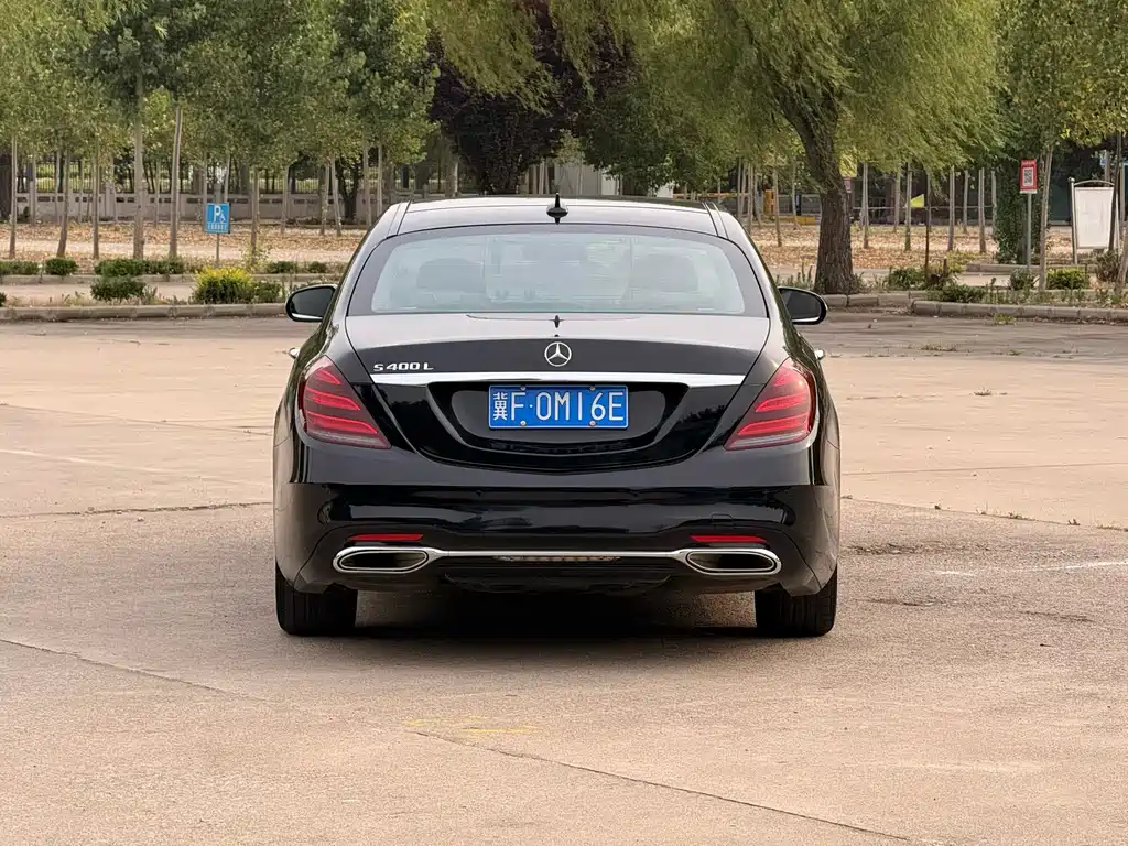Mercedes-Benz S-Class 2014
