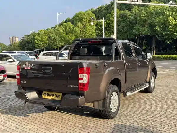 Isuzu RE-MAX Ruimai 2022