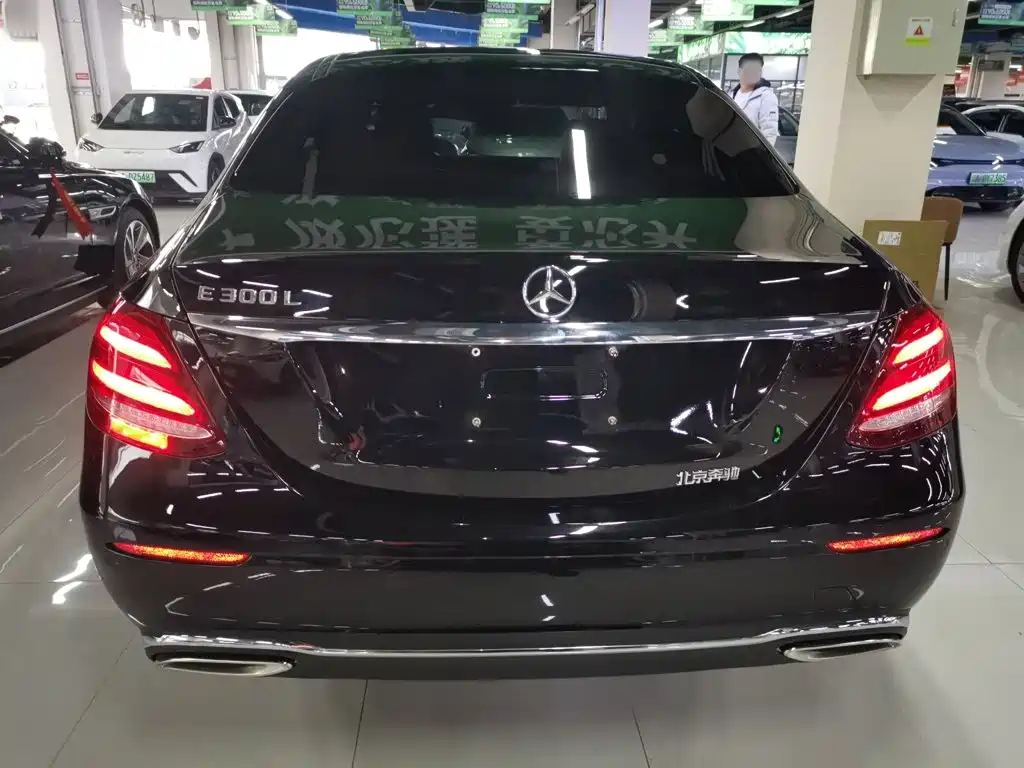 Mercedes-Benz E-Class 2017