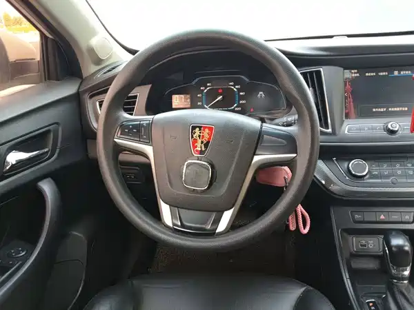 Roewe 360 2016