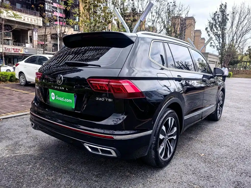 Volkswagen Tiguan L 2022 — фото 20