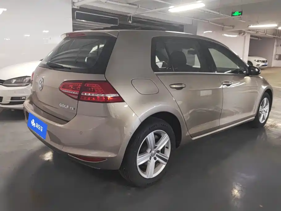 Volkswagen Golf 2016
