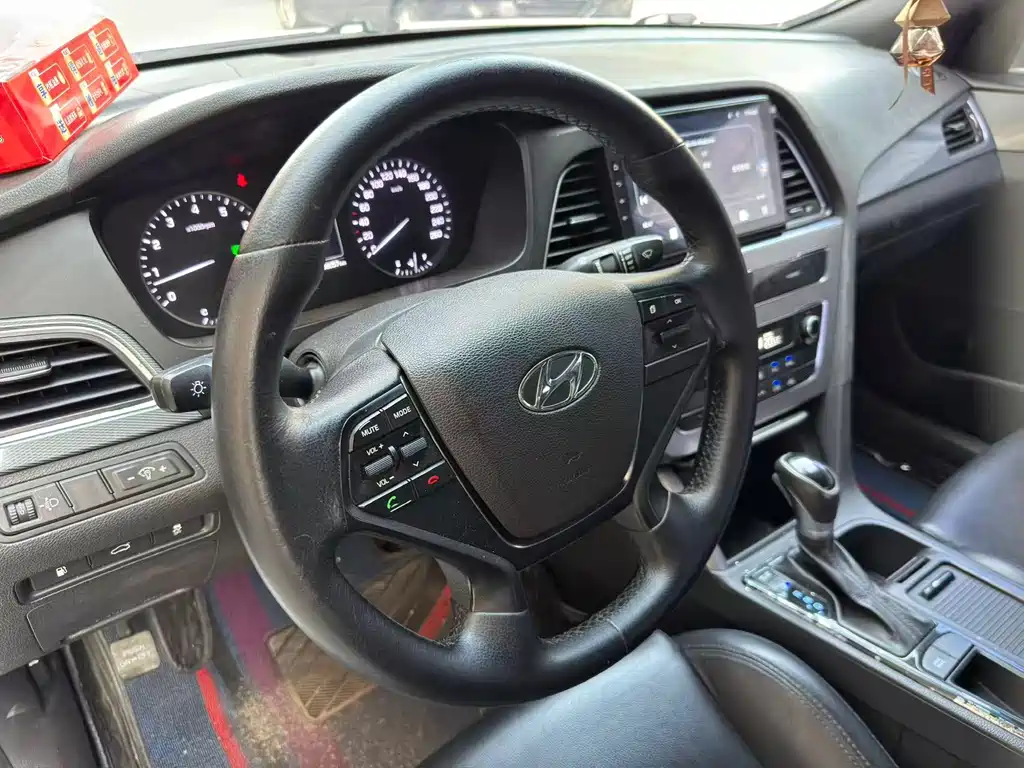 Hyundai Sonata 2015 — фото 3