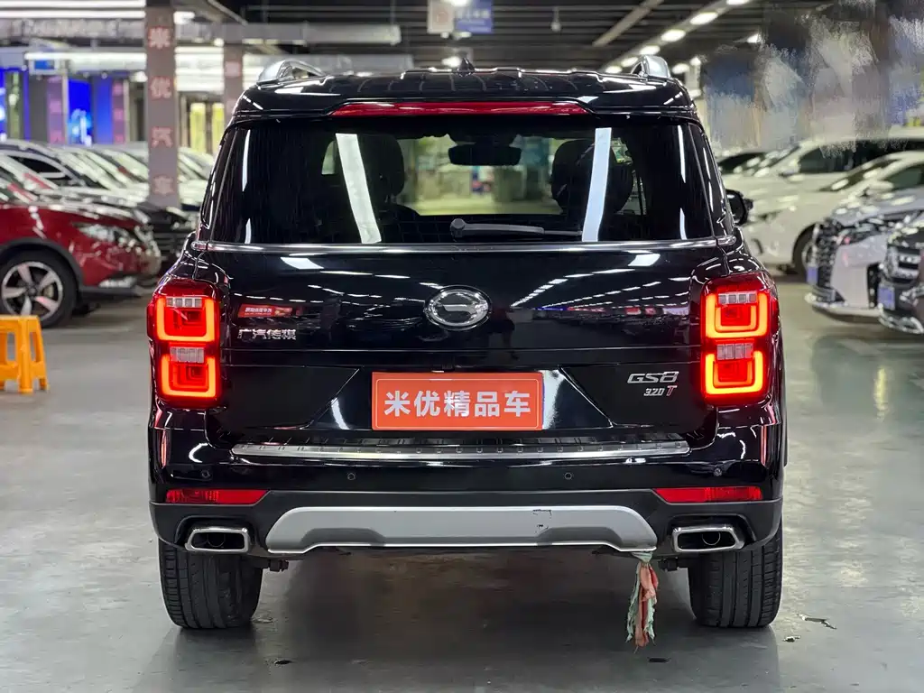 GAC Trumpchi GS8 2018 — фото 3