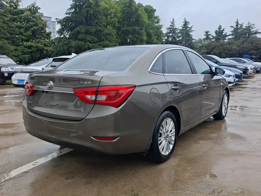 Buick Excelle 2017 — фото 14