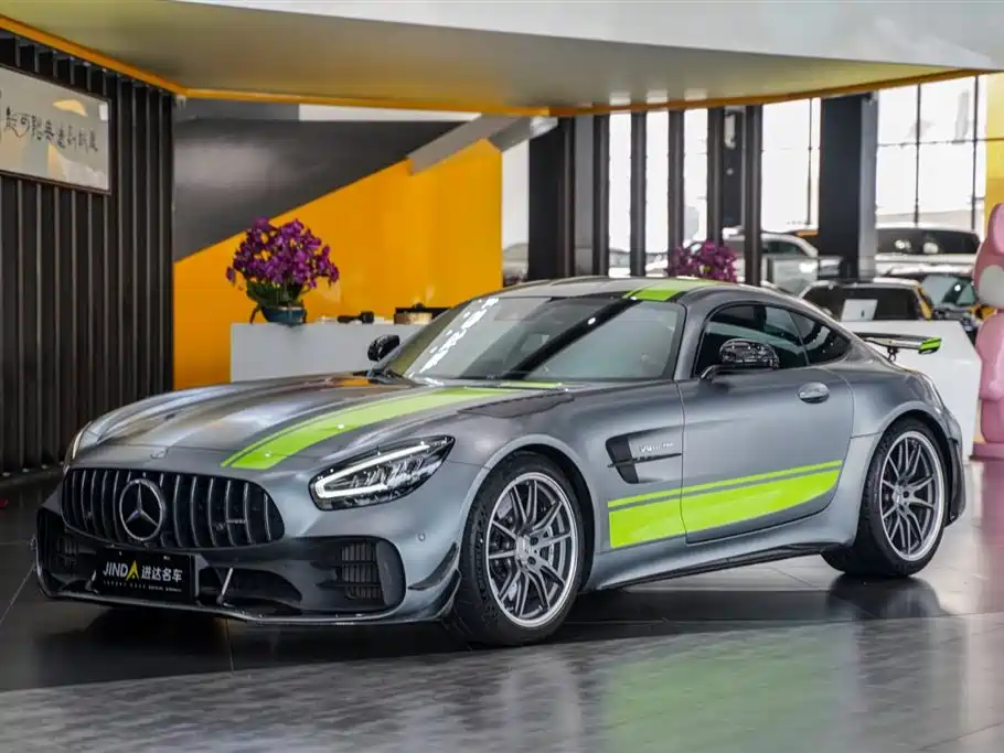 Mercedes-Benz AMG GT 2019 — фото 1