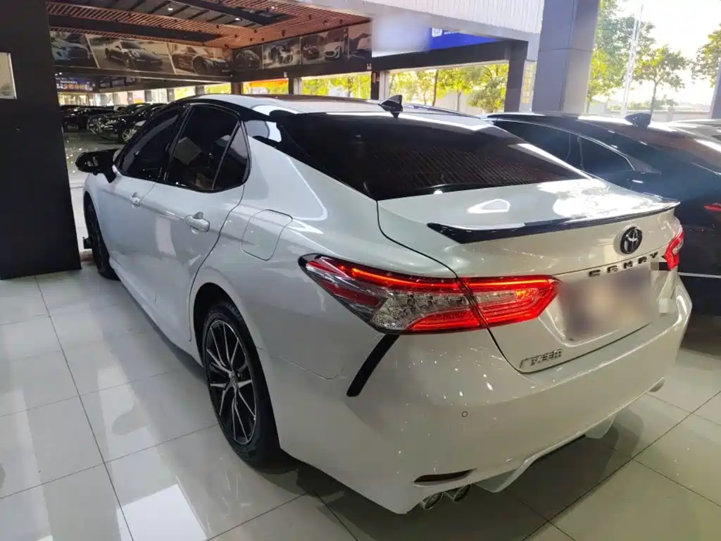 Toyota Camry 2022