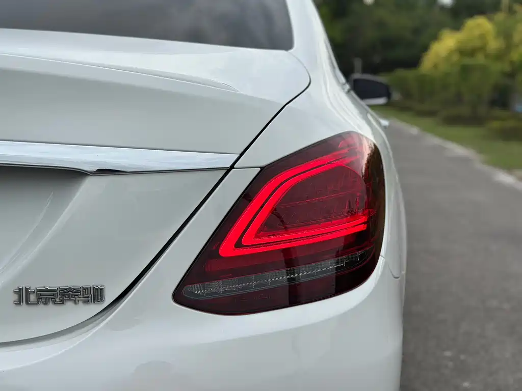 Mercedes-Benz C-Class 2021 — фото 15