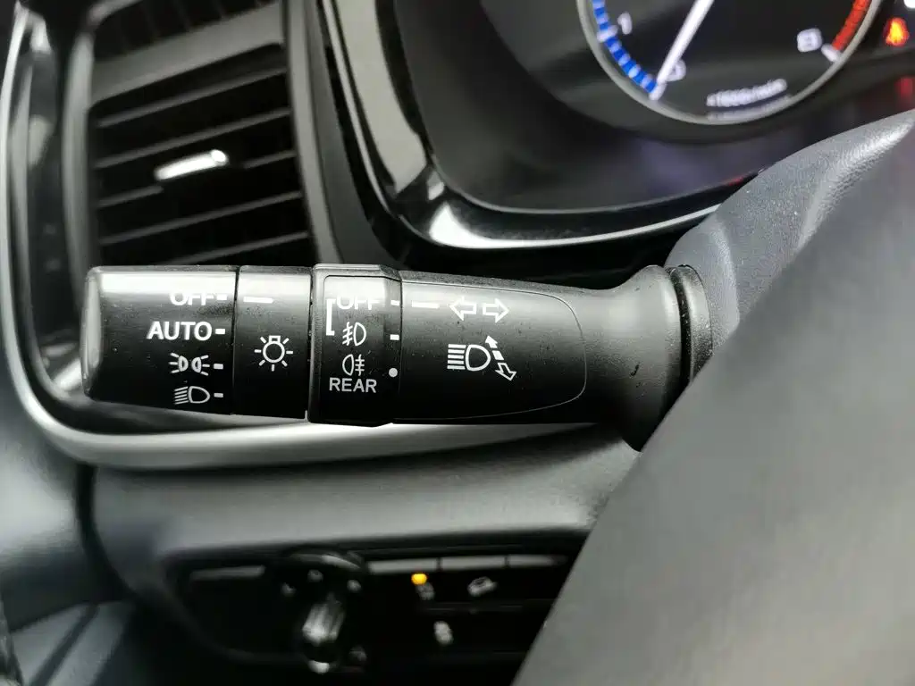 GAC Trumpchi M8 2019 — фото 21
