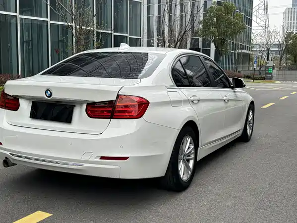 BMW 3 Series 2015