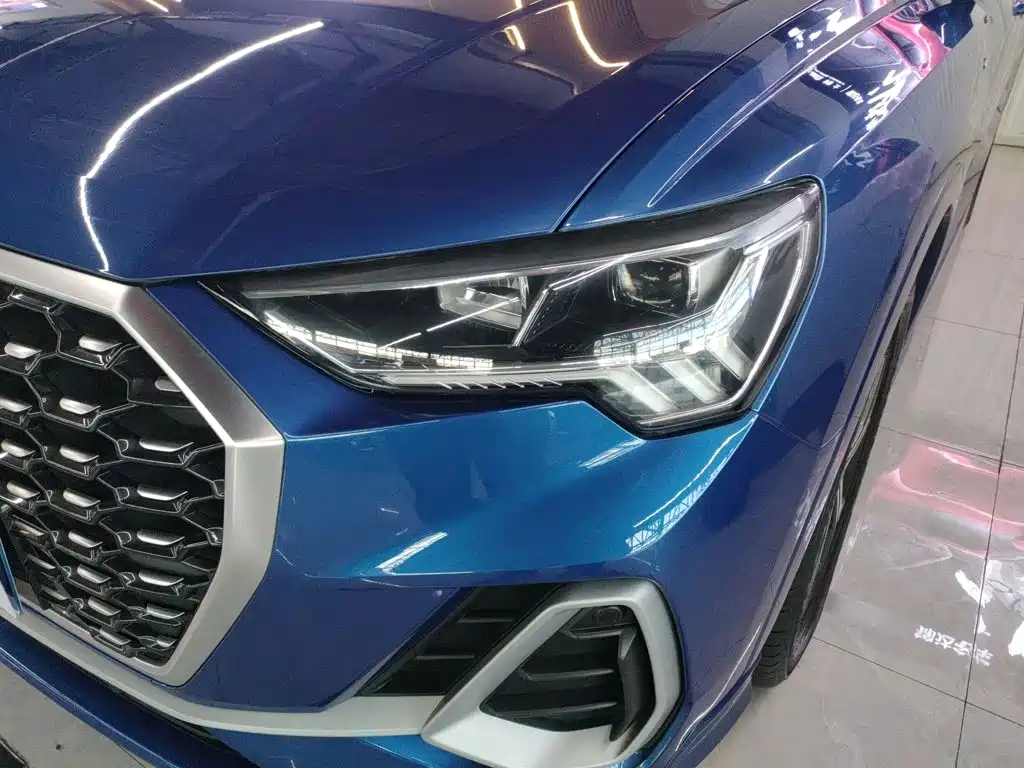 Audi Q3 Sportback 2021 — фото 19