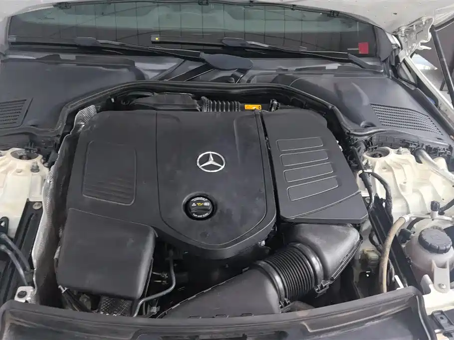 Mercedes-Benz C-Class 2022 — фото 10