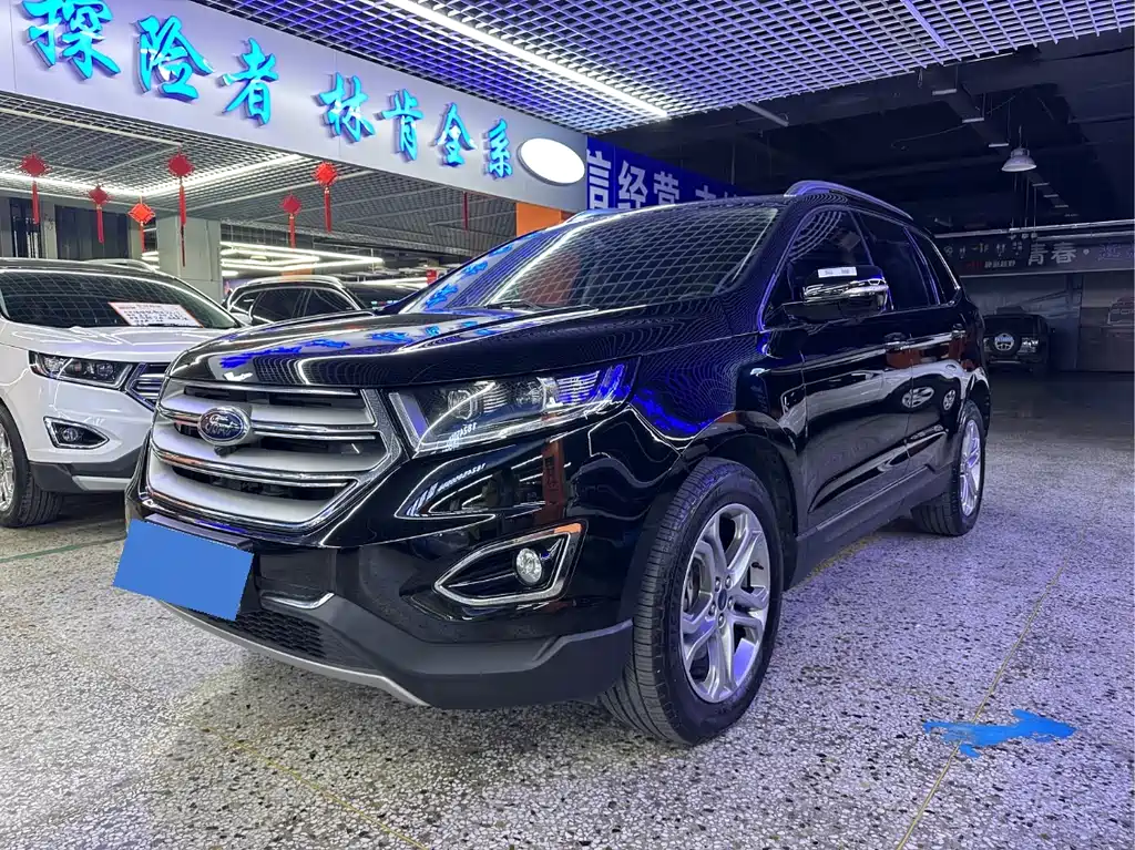 Ford Edge 2019 — фото 1