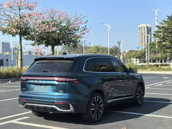 Geely Xingyue L 2021