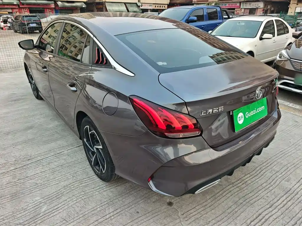 MG MG5 2022