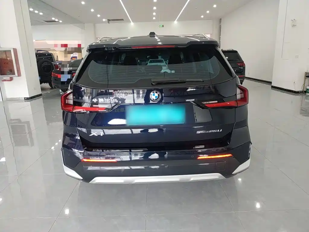 BMW X1 2023