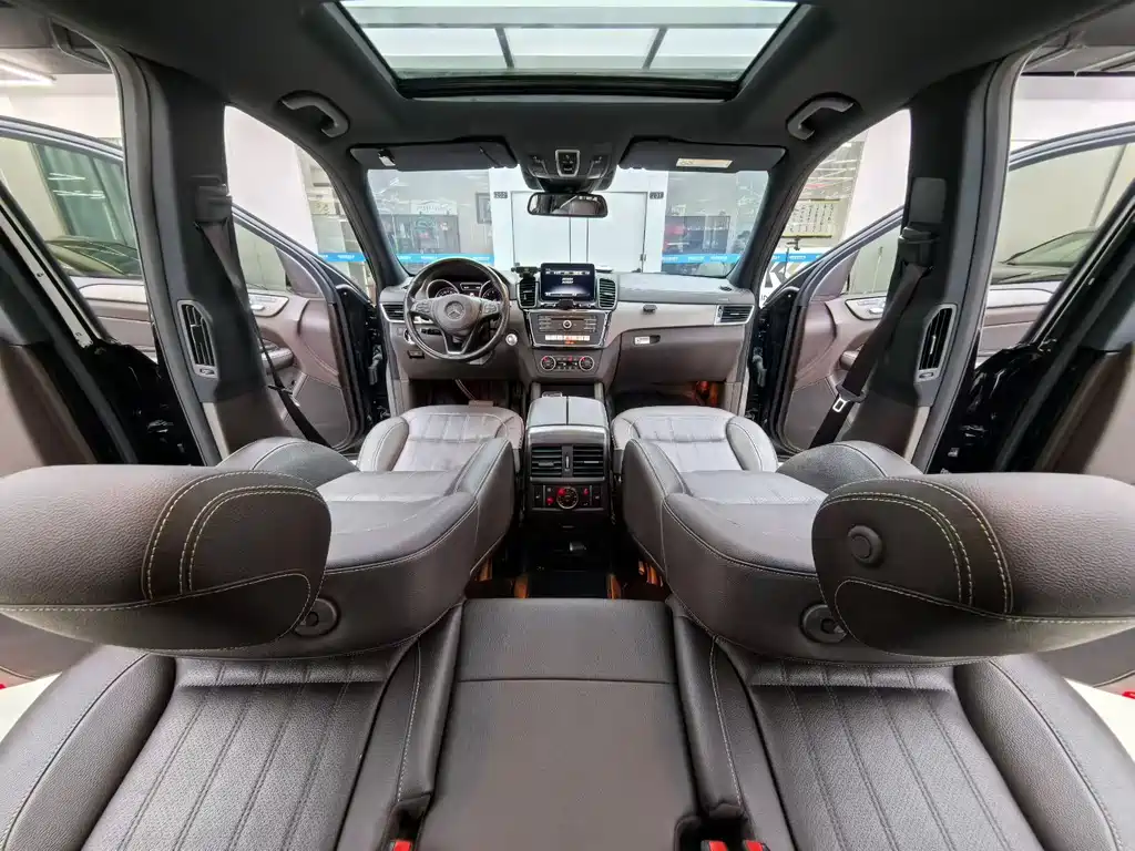 Mercedes-Benz GLS 2019 — фото 6