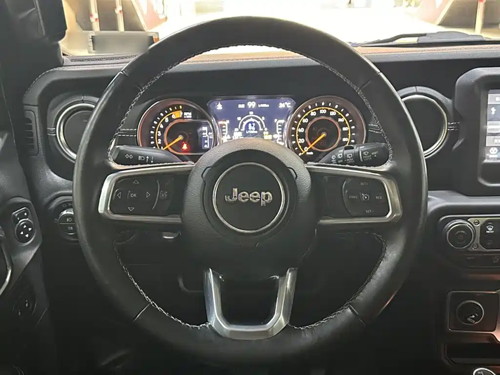 Jeep Wrangler 2021 — фото 14