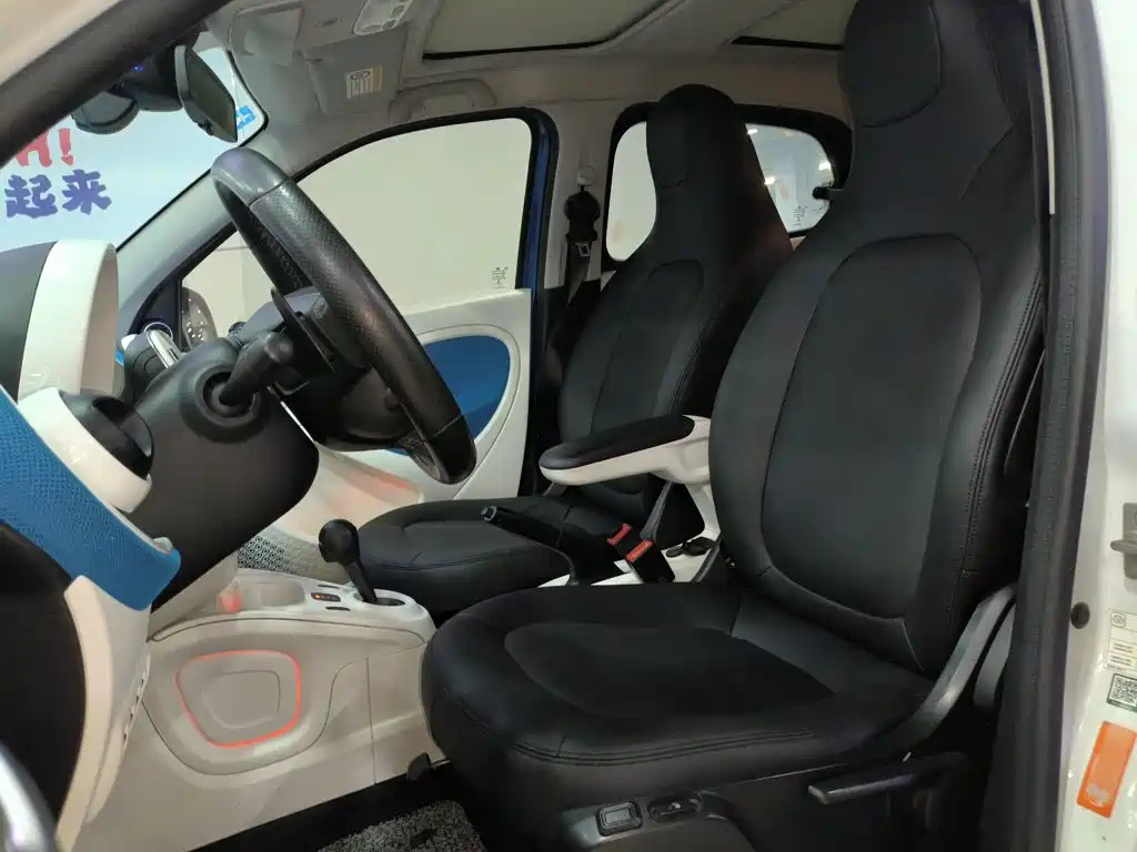smart Forfour 2017 — фото 15