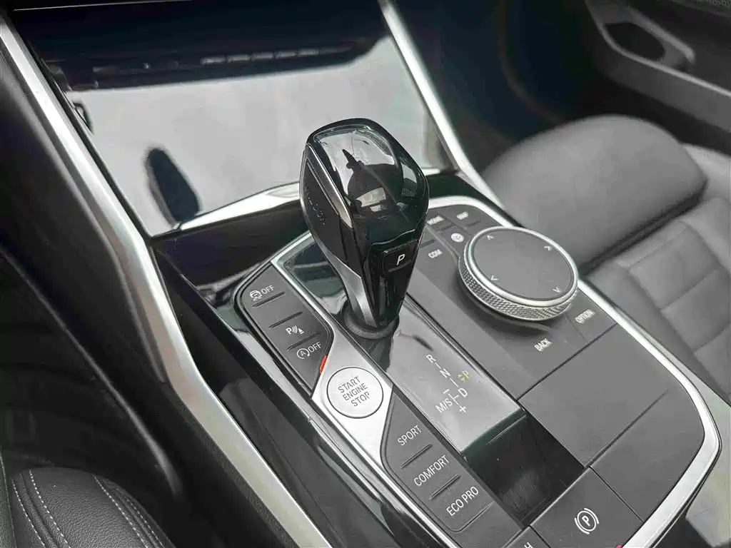 BMW 3 Series 2020 — фото 14