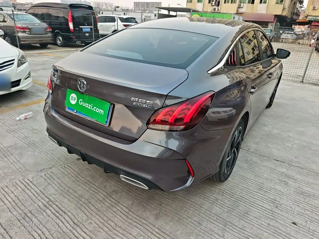 MG MG5 2022