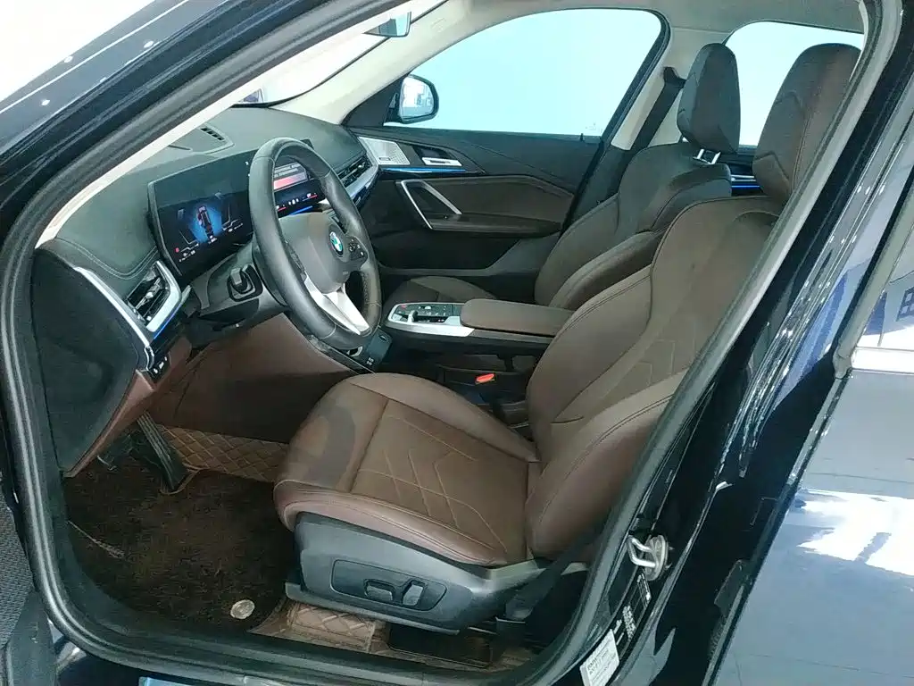 BMW X1 2023 — фото 15