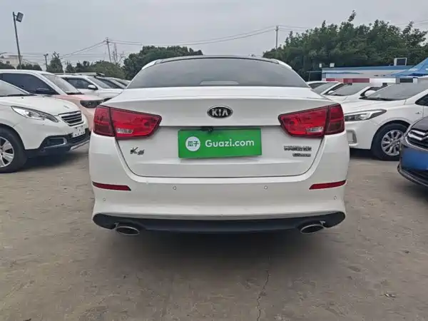Kia K5 2015