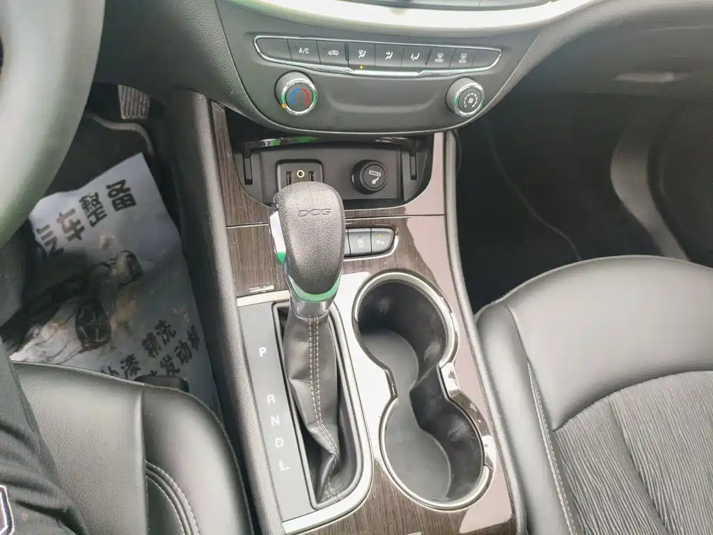 Buick Verano 2018 — фото 10