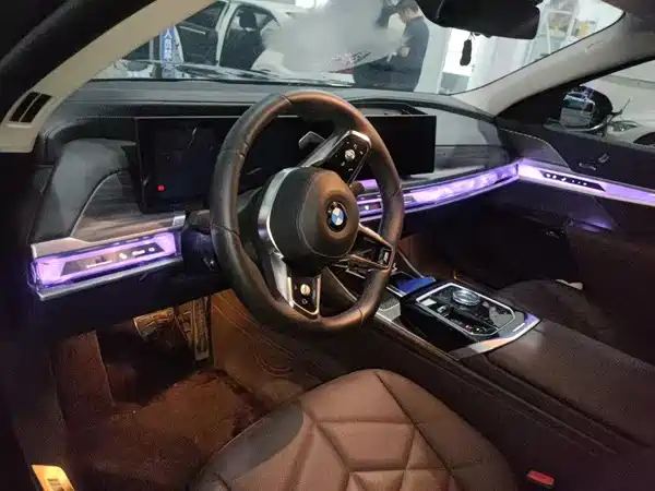 BMW 7 Series 2025